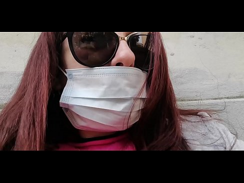 ❤️ Nicoletta heyfa xwe ji cîrana xwe hildide û di garaja wî de dişewite (Karantîna Italiantalî ya Taybet Covid19) ❤ Pornoya rûsî li me ❤